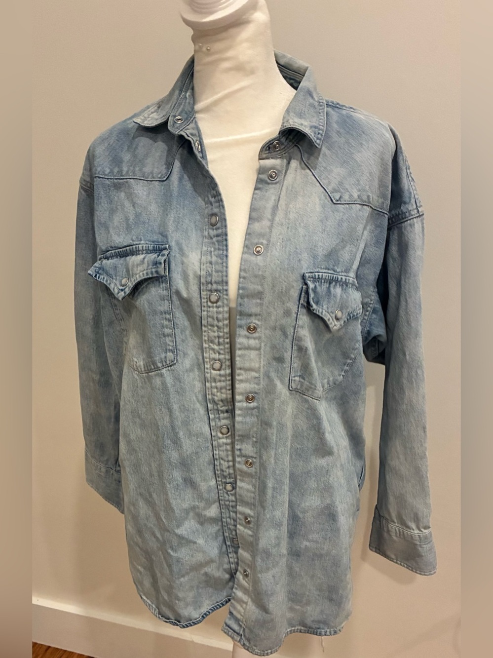 J.Crew Light Blue Denim Western Shirt Jacket women small relaxed fit